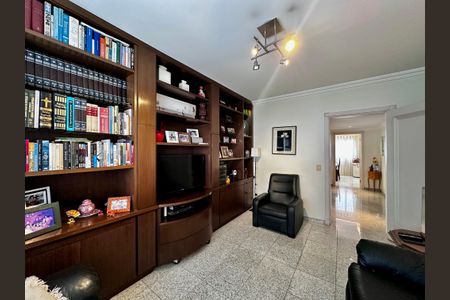 Apartamento à venda com 323m², 4 quartos e 6 vagasSala de Tv