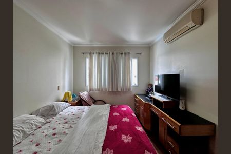 Apartamento à venda com 323m², 4 quartos e 6 vagasSuíte 3