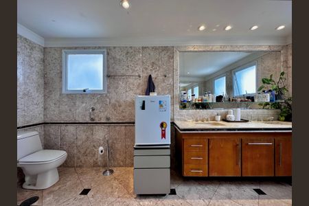 Apartamento à venda com 323m², 4 quartos e 6 vagasBanheiro Suíte 4