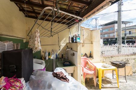 Casa à venda com 280m², 2 quartos e 5 vagas Casa à venda com 280m², 2 quartos e 5 vagasÁrea de Serviço