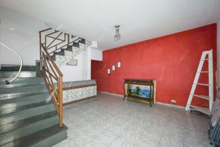 Sala de casa para alugar com 2 quartos, 70m² em Jardim Roberto, Osasco