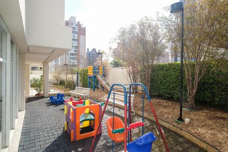 Apartamento à venda com 108m², 3 quartos e 2 vagasÁrea comum - Playground