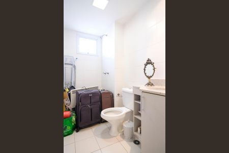 Apartamento à venda com 108m², 3 quartos e 2 vagasBanheiro da suíte 1