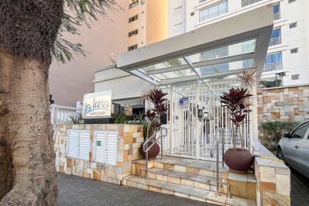 Apartamento à venda com 108m², 3 quartos e 2 vagasFachada + plaquinha