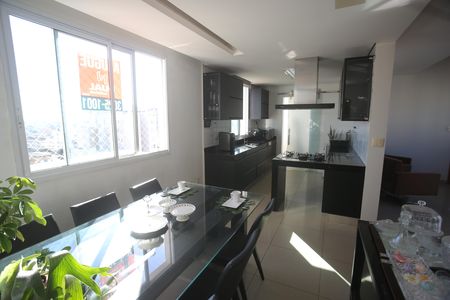 Apartamento à venda com 207m², 5 quartos e 4 vagasSala de Jantar