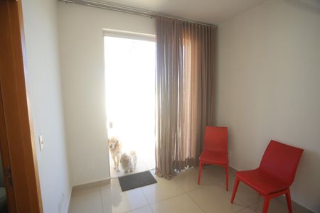 Apartamento à venda com 207m², 5 quartos e 4 vagasHall