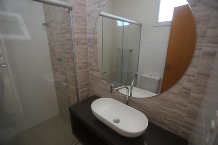 Apartamento à venda com 207m², 5 quartos e 4 vagasBanheiro da Suíte 2