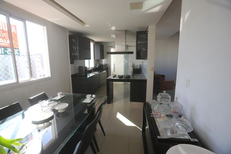 Apartamento à venda com 207m², 5 quartos e 4 vagasSala de Jantar