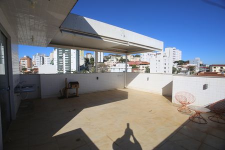 Apartamento à venda com 207m², 5 quartos e 4 vagasTerraço