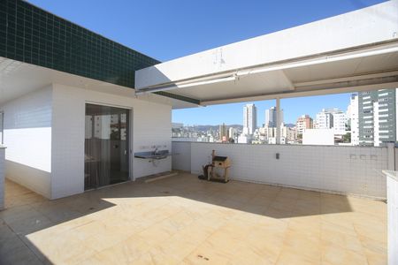 Apartamento à venda com 207m², 5 quartos e 4 vagasTerraço