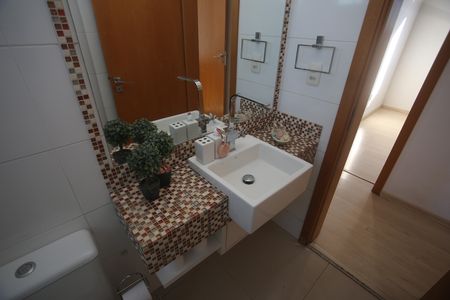 Apartamento à venda com 207m², 5 quartos e 4 vagasBanheiro Social