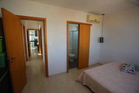 Apartamento à venda com 207m², 5 quartos e 4 vagasSuíte 1