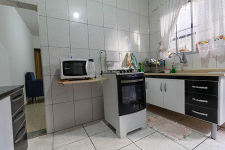 Casa à venda com 135m², 4 quartos e 2 vagas Casa à venda com 135m², 4 quartos e 2 vagasCasa 1: Cozinha