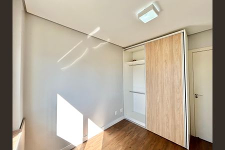Apartamento à venda com 121m², 3 quartos e 2 vagas Apartamento à venda com 121m², 3 quartos e 2 vagasQuarto 1