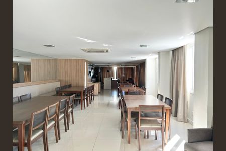 Apartamento à venda com 121m², 3 quartos e 2 vagas Apartamento à venda com 121m², 3 quartos e 2 vagasÁrea comum - Salão de festas