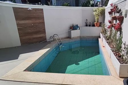 Casa de condomínio à venda com 162m², 3 quartos e 2 vagasÁrea Gourmet