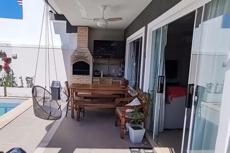 Casa de condomínio à venda com 162m², 3 quartos e 2 vagasÁrea Gourmet