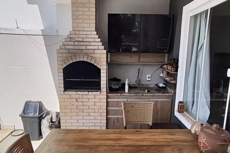 Casa de condomínio à venda com 162m², 3 quartos e 2 vagasÁrea Gourmet