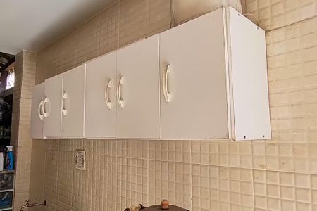 Casa de condomínio à venda com 162m², 3 quartos e 2 vagasÁrea de Serviço