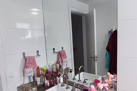 Casa de condomínio à venda com 162m², 3 quartos e 2 vagasBanheiro 1