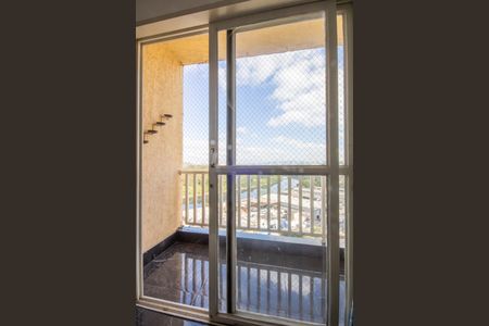 Sacada de apartamento à venda com 2 quartos, 56m² em Piratininga, Osasco