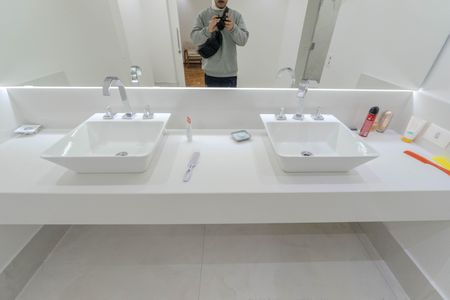 Apartamento para alugar com 266m², 3 quartos e 1 vagaBanheiro da Suíte 3