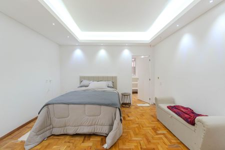 Apartamento para alugar com 266m², 3 quartos e 1 vagaSuíte 3