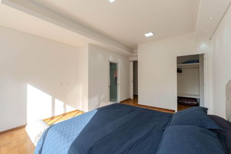 Apartamento para alugar com 266m², 3 quartos e 1 vagaSuíte 2
