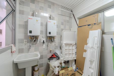 Apartamento para alugar com 266m², 3 quartos e 1 vagaÁrea de Serviço