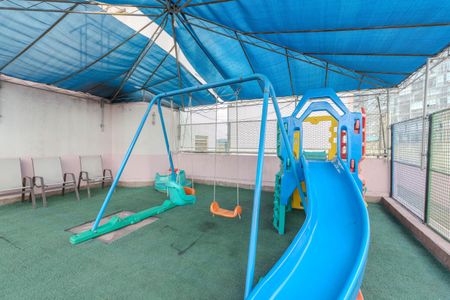 Apartamento para alugar com 266m², 3 quartos e 1 vagaÁrea comum - Playground