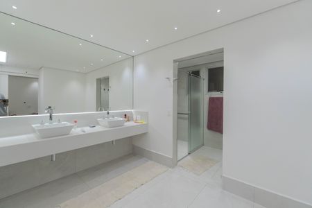 Apartamento para alugar com 266m², 3 quartos e 1 vagaBanheiro da Suíte 3