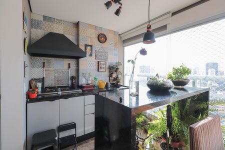 Apartamento à venda com 126m², 3 quartos e 3 vagas Apartamento à venda com 126m², 3 quartos e 3 vagasSacada