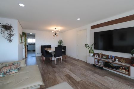 Apartamento à venda com 126m², 3 quartos e 3 vagas Apartamento à venda com 126m², 3 quartos e 3 vagasSala