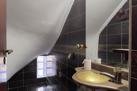 Casa à venda com 280m², 3 quartos e 2 vagasLavabo 1