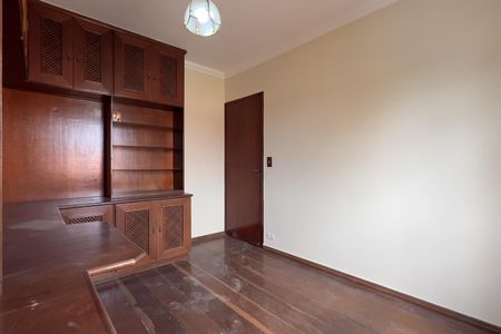 Casa à venda com 280m², 3 quartos e 2 vagasQuarto 2