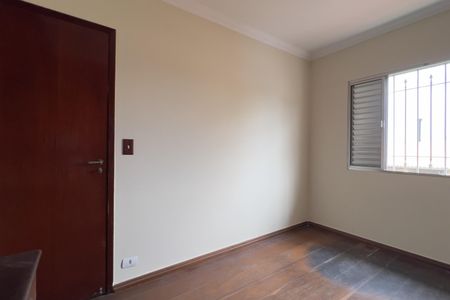 Casa à venda com 280m², 3 quartos e 2 vagasQuarto 2