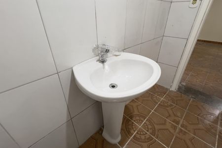 Casa à venda com 280m², 3 quartos e 2 vagasBanheiro de Serviço