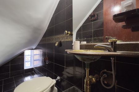 Casa à venda com 280m², 3 quartos e 2 vagasLavabo 1