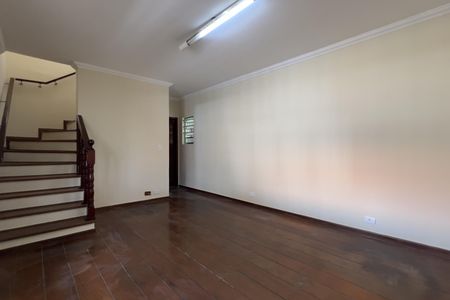 Casa à venda com 280m², 3 quartos e 2 vagasSala