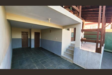 Casa à venda com 456m², 3 quartos e 3 vagas Casa à venda com 456m², 3 quartos e 3 vagasGaragem