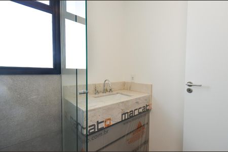 Apartamento para alugar com 143m², 4 quartos e 2 vagasBanheiro Social