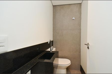 Apartamento para alugar com 143m², 4 quartos e 2 vagasLavabo