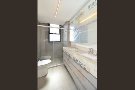 Apartamento para alugar com 143m², 4 quartos e 2 vagasBanheiro da Suíte 2