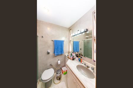 Apartamento à venda com 176m², 3 quartos e 2 vagasBanheiro da Suíte