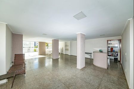 Apartamento à venda com 176m², 3 quartos e 2 vagasÁrea comum