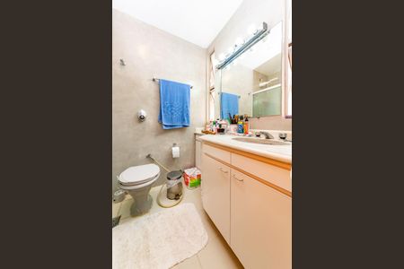 Apartamento à venda com 176m², 3 quartos e 2 vagasBanheiro da Suíte