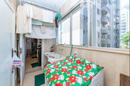 Apartamento à venda com 176m², 3 quartos e 2 vagasÁrea de Serviço