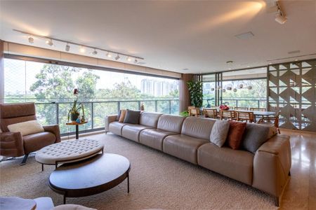 Apartamento à venda com 4 quartos, 285m² em Alto de Pinheiros, São Paulo