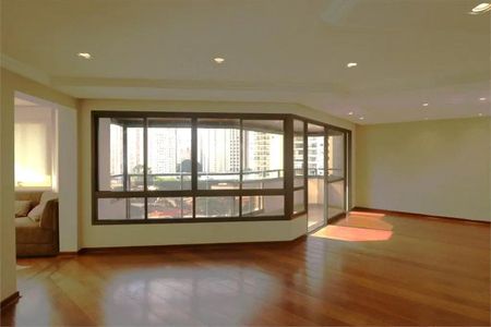 Apartamento à venda com 4 quartos, 232m² em Indianópolis, São Paulo