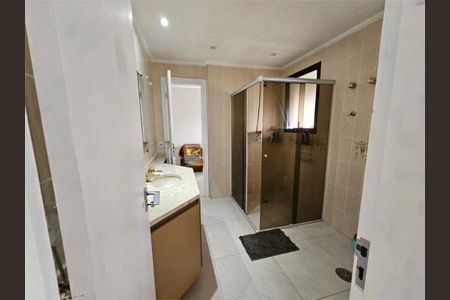 Apartamento à venda com 240m², 4 quartos e 3 vagas